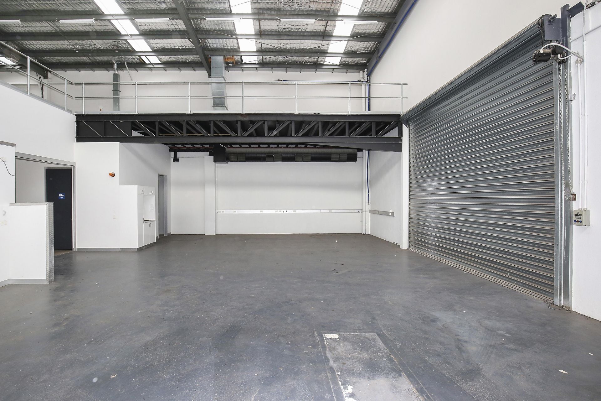 OUTSTANDING BUILDING IN STAND-OUT LOCATION!