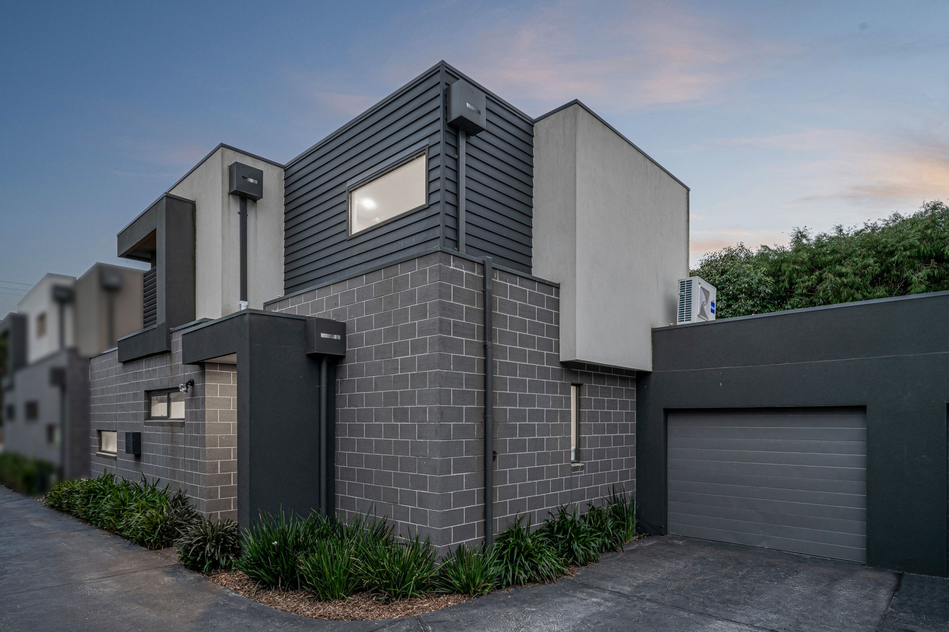 2/74 Fraser Avenue, Edithvale OBrien Real Estate