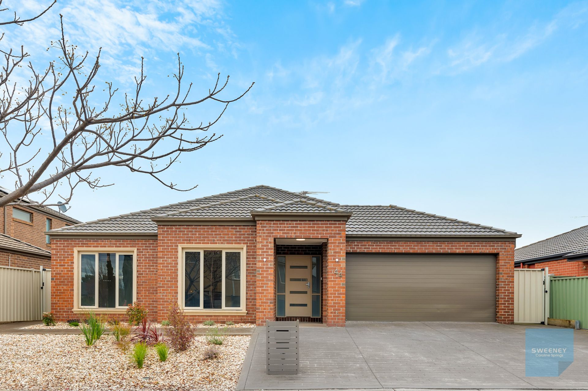 44 Goodenia Way, Caroline Springs - Thumbnail 2
