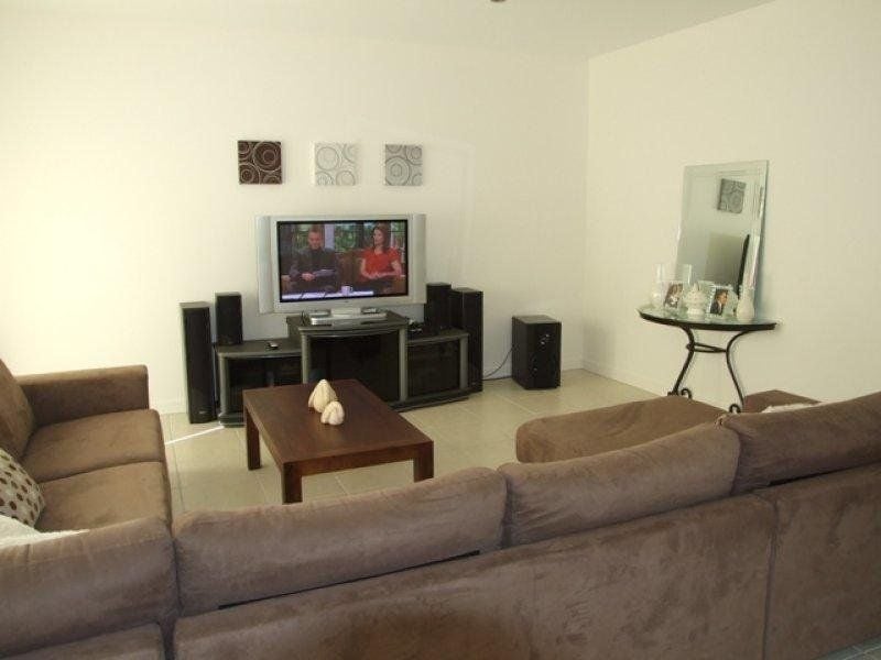 39 Tarawa Street KAWANA ISLAND QLD, Kawana Island - Thumbnail 5