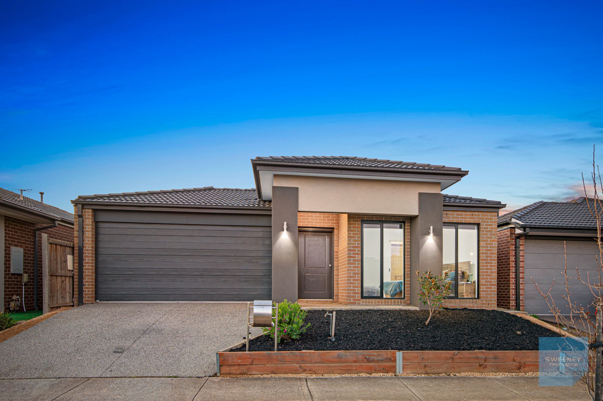4 Wavell Parade, Fraser Rise - Thumbnail 2