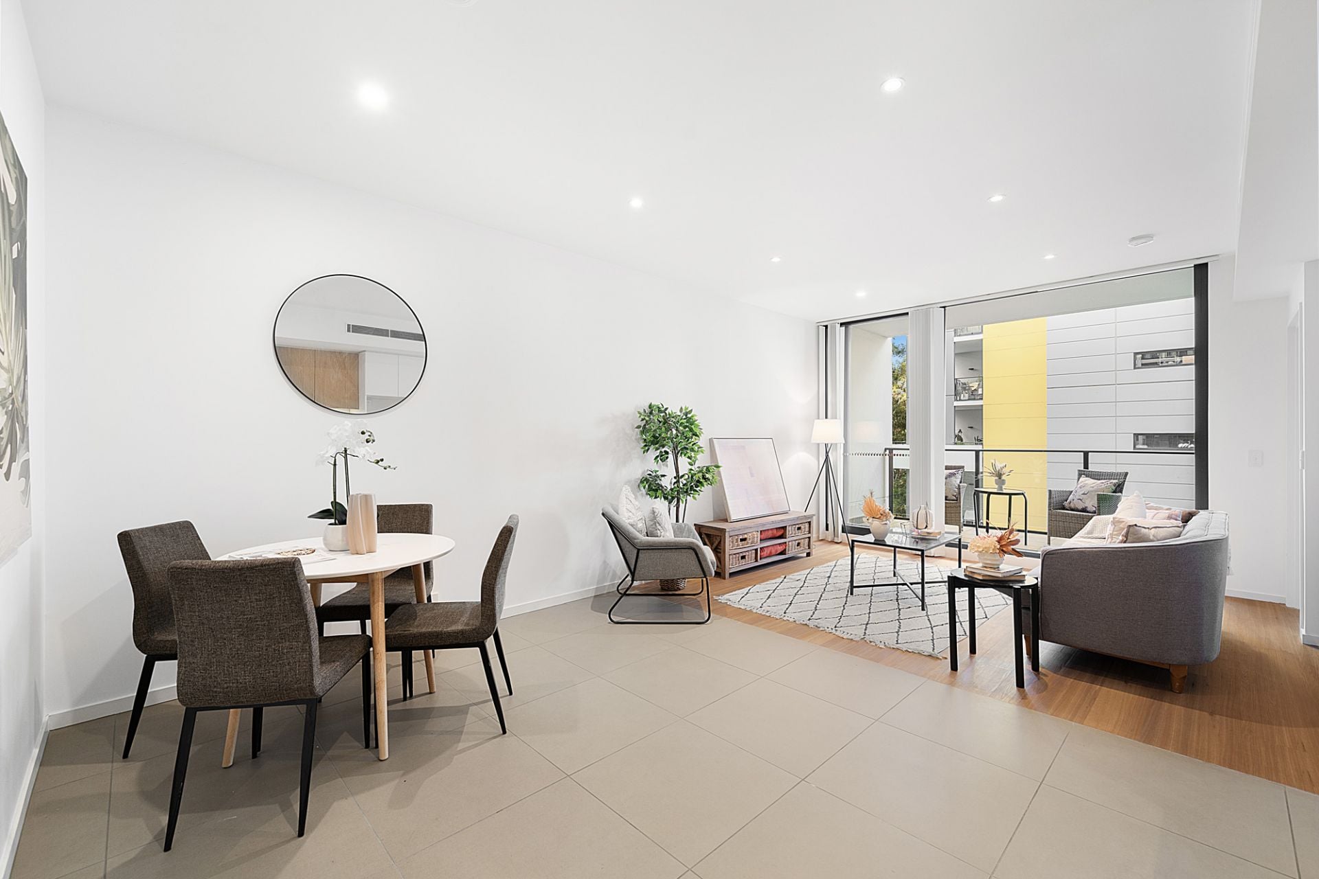 310/8 Saunders Close, Macquarie Park, Park - Thumbnail 8