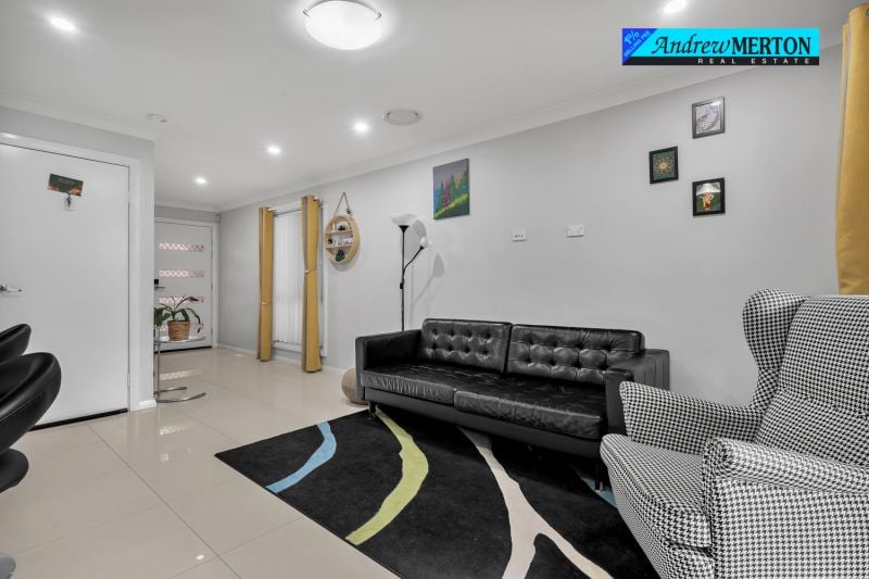 15 Gobi Glade, Plumpton