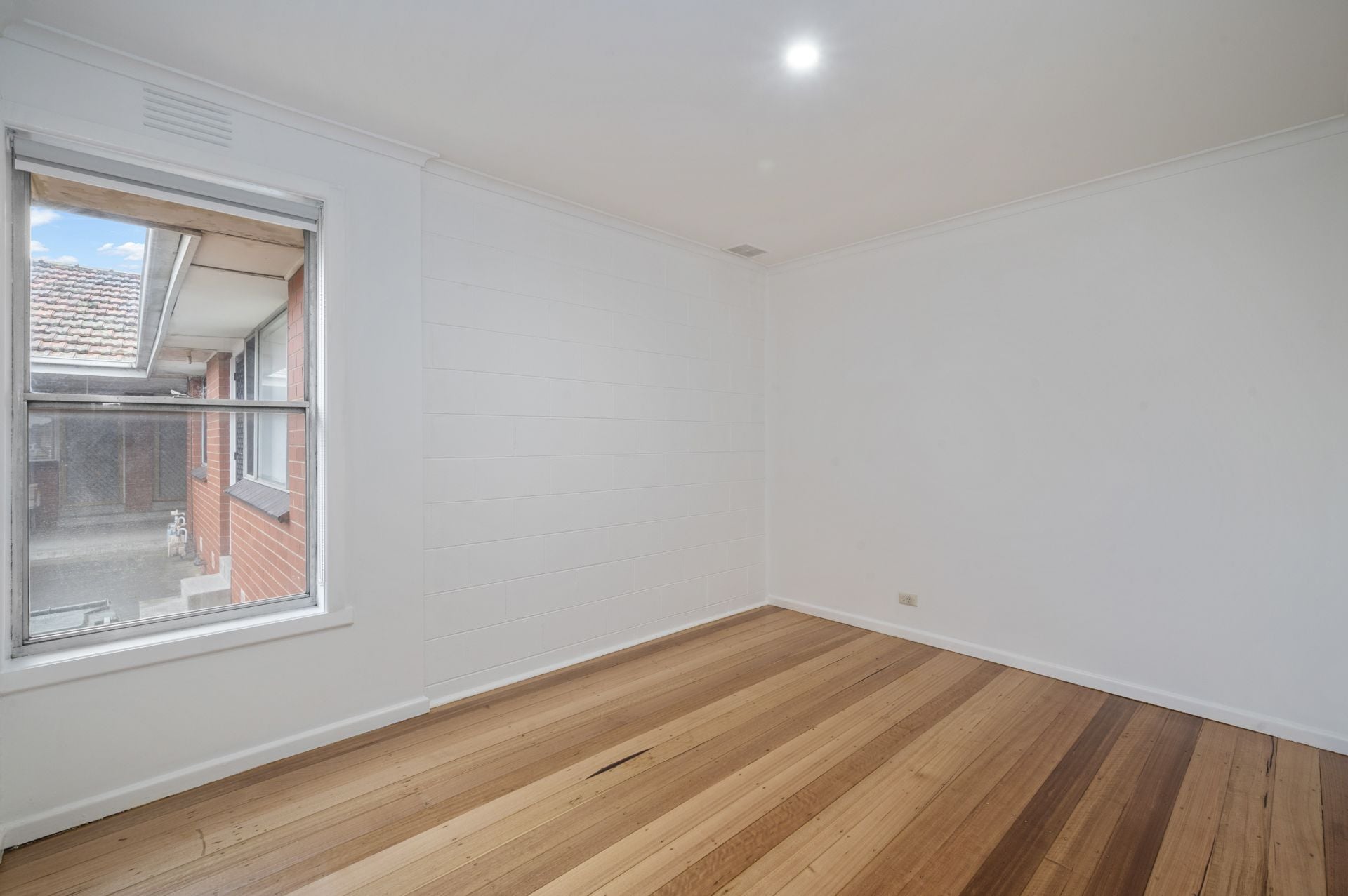 Fully renovated unit