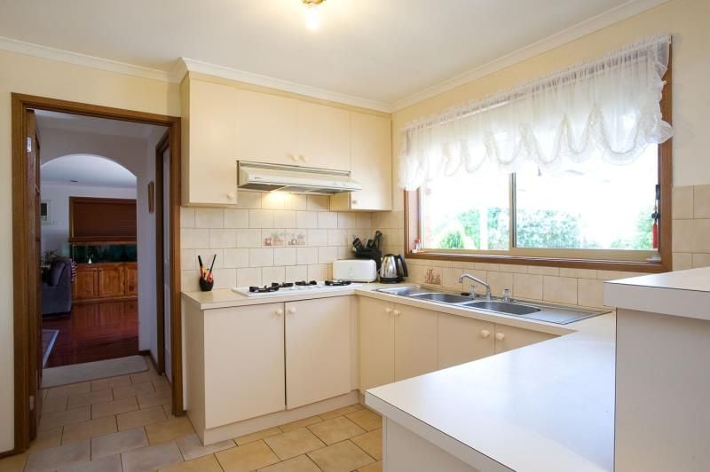 27 McLeod Drive, DARLEY Sweeney Estate Agents