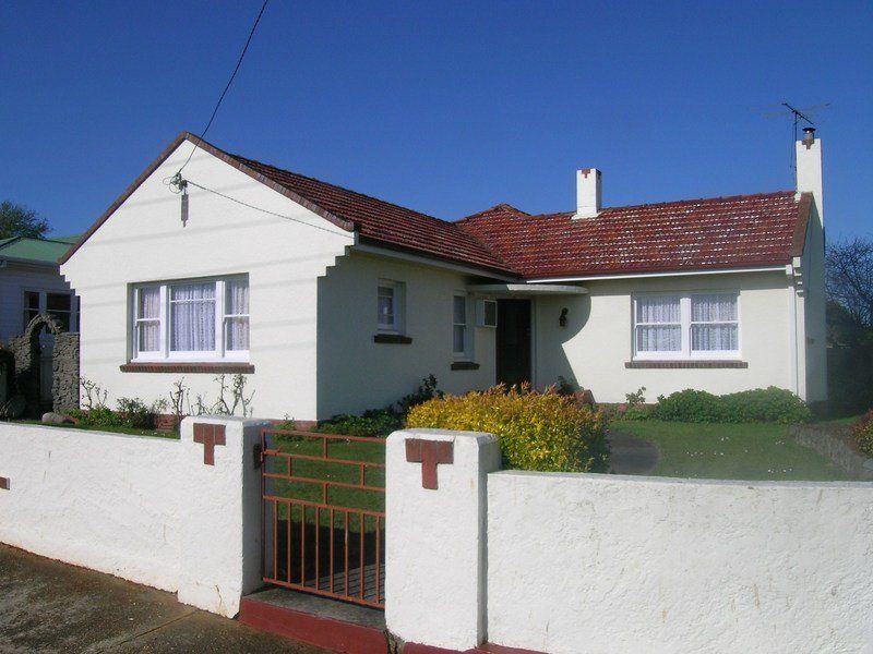 3
 
 
 
  
 
 
 1
 
 
 
  
 
 
 1
 
 
 
 
 
 
 
 51 Hiller Street, DEVONPORT TAS 7310, Devonport - Thumbnail 6
