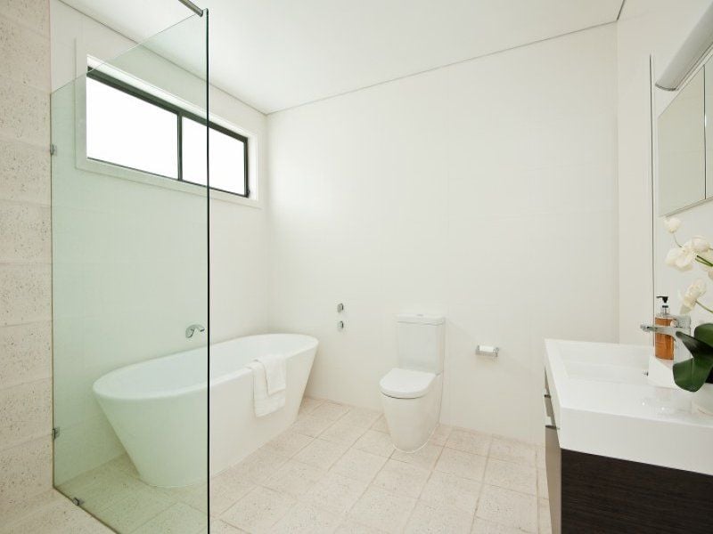 34 Kitchener Street, CARINGBAH, Caringbah - Thumbnail 4