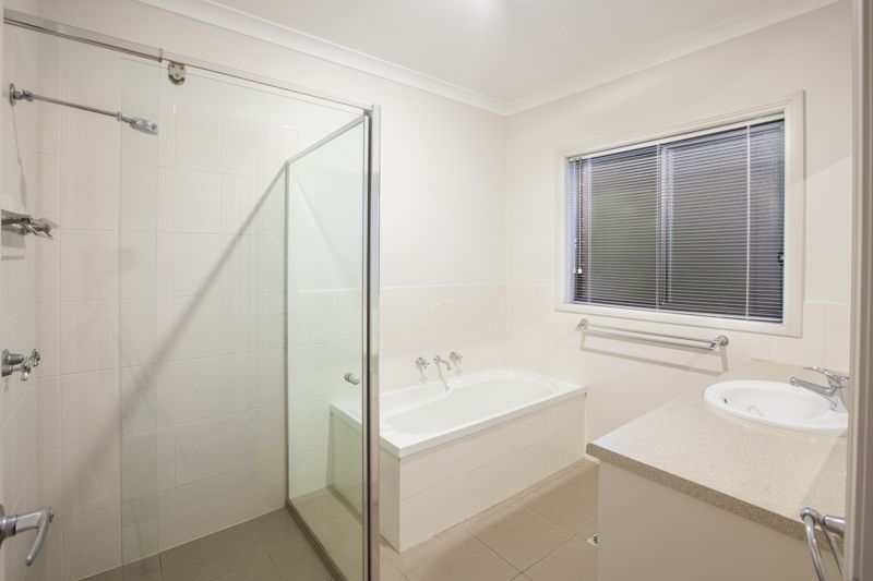 8 Bruno Place Lavington NSW, Lavington - Thumbnail 8