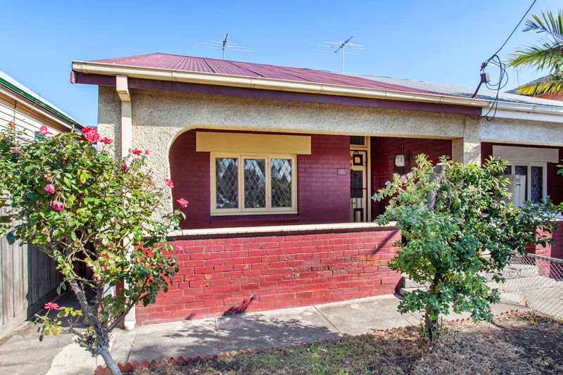 30A Moore Street, Footscray - Thumbnail 2