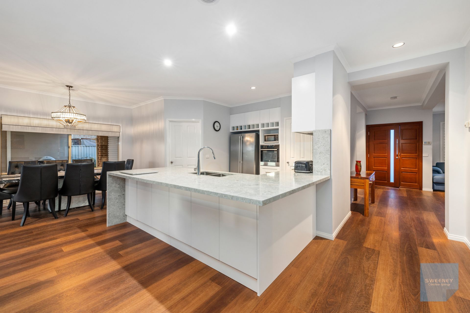 81 The Parkway, Caroline Springs - Thumbnail 6