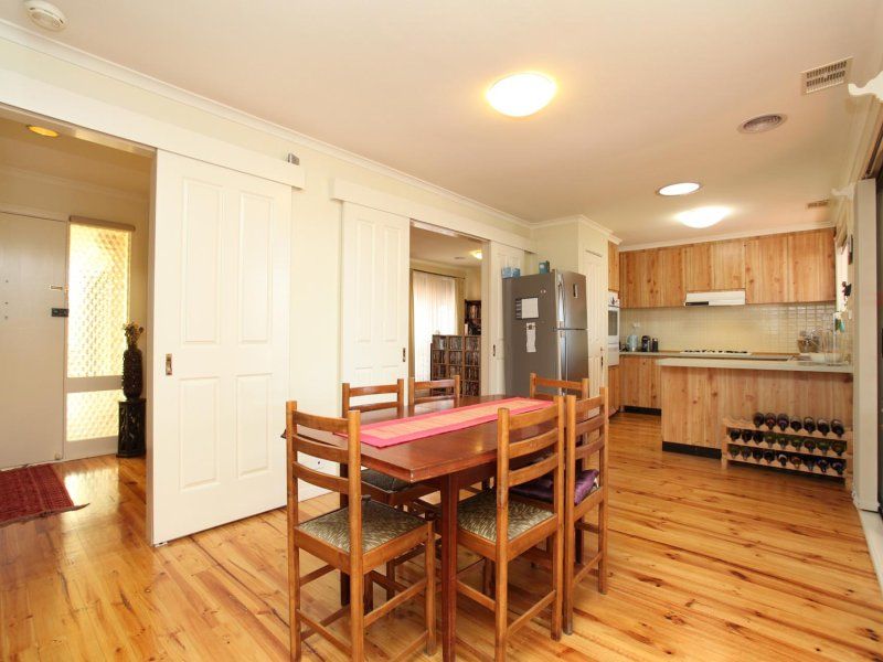 14 Redditch Crescent, Deer Park - Thumbnail 4