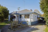 86 North Road, Warragul VIC