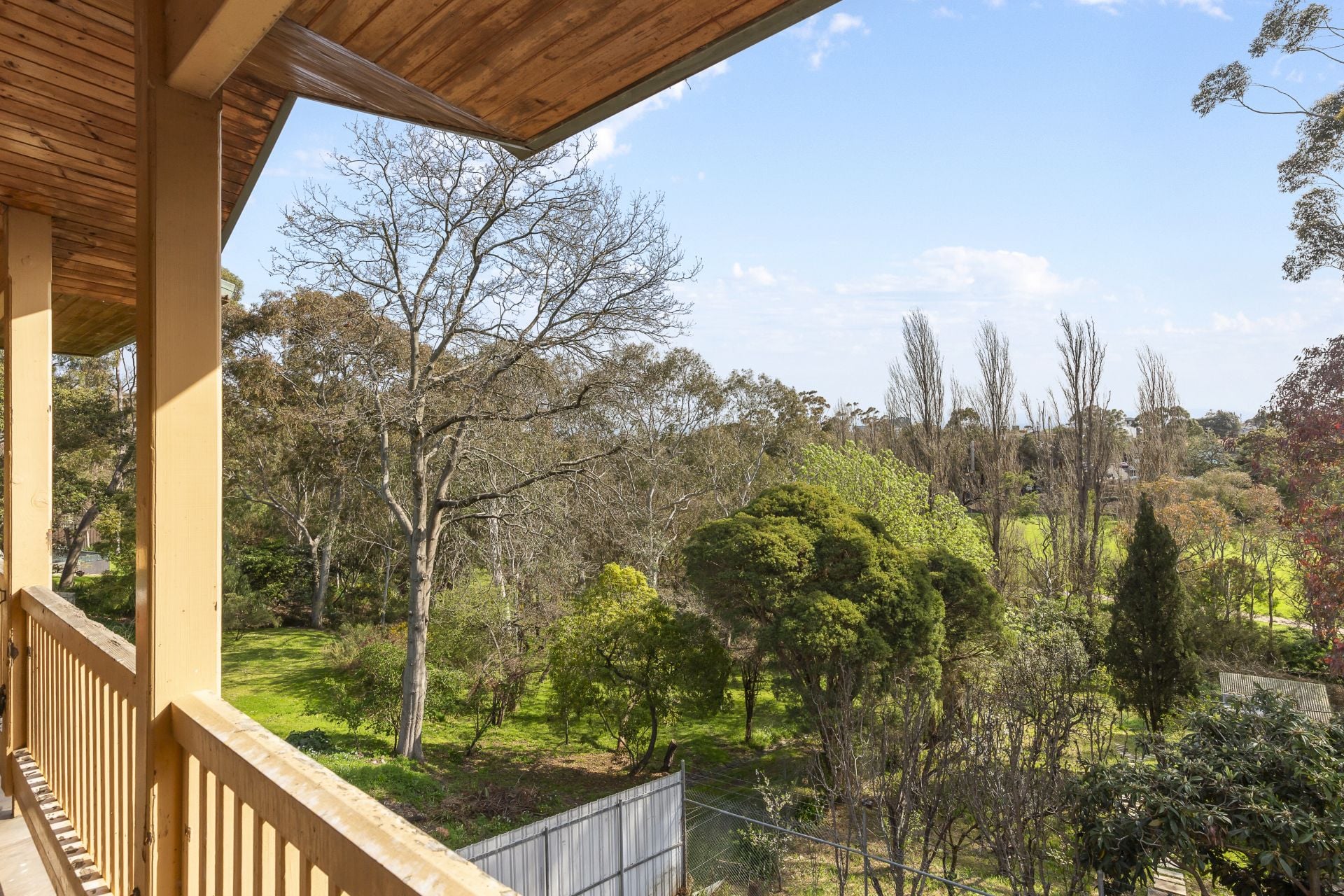 1713m2 in Fairy Hills Precinct