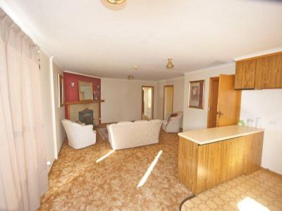 3
 
 
 
  
 
 
 1
 
 
 
  
 
 
 2
 
 
 
 
 
 
 
 25 Henry Street, SHEFFIELD TAS 7306, Sheffield - Thumbnail 4