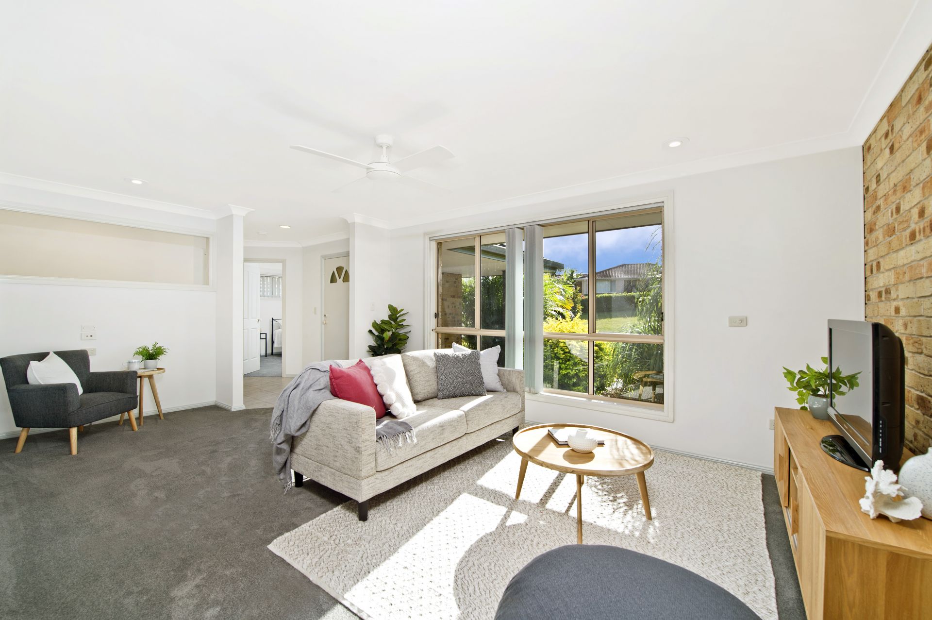 15 Crestwood Drive Port Macquarie NSW, Port Macquarie - Thumbnail 2