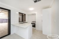 13 Lydia Place, Greenfields, Greenfields - Thumbnail 4