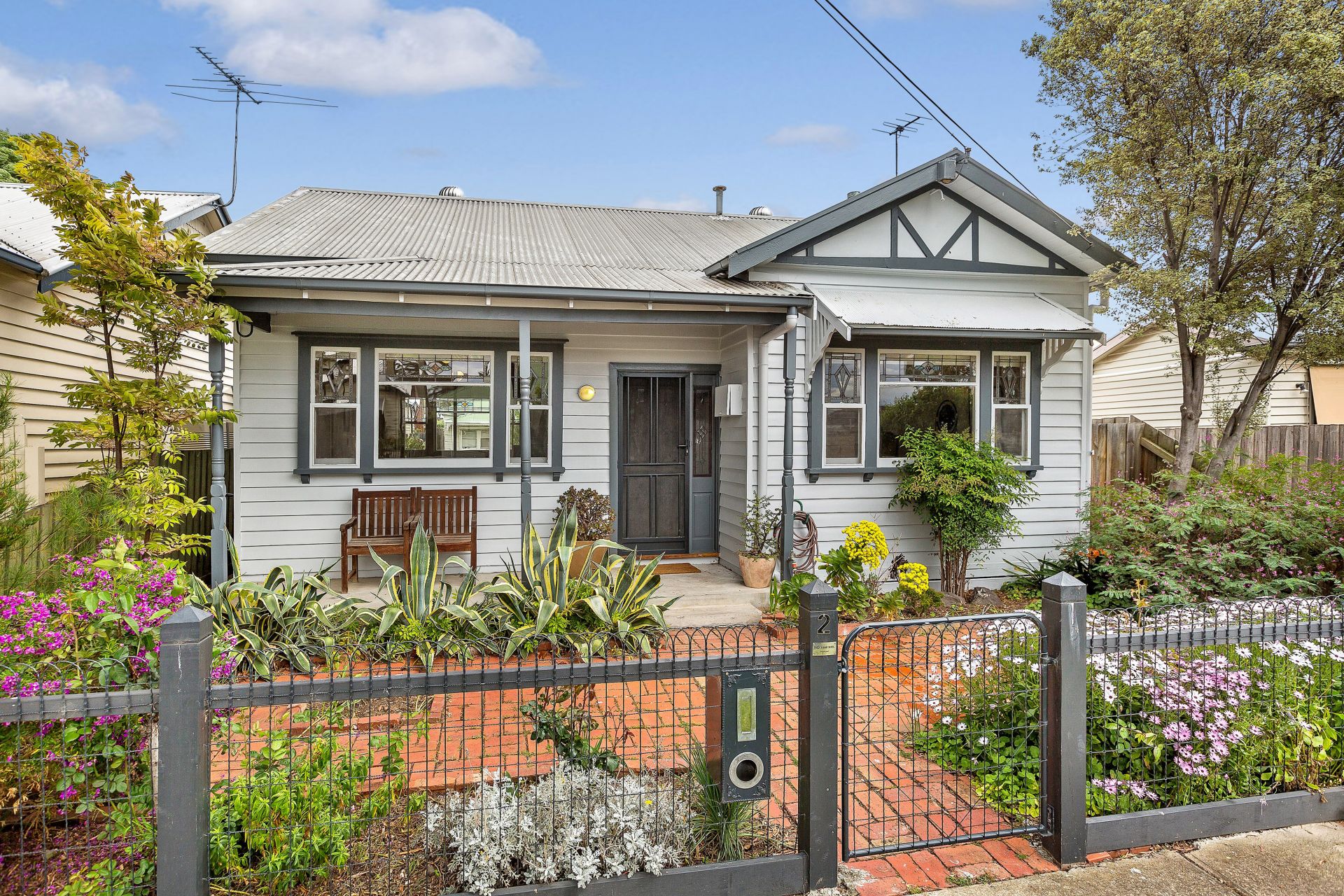 2 Stanley Street, West Footscray - Thumbnail 2