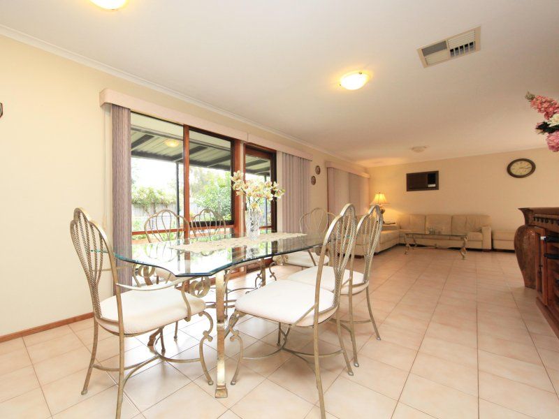 14 Telopea Crescent MILL PARK, 14 Telopea Crescent Mill Park - Thumbnail 6