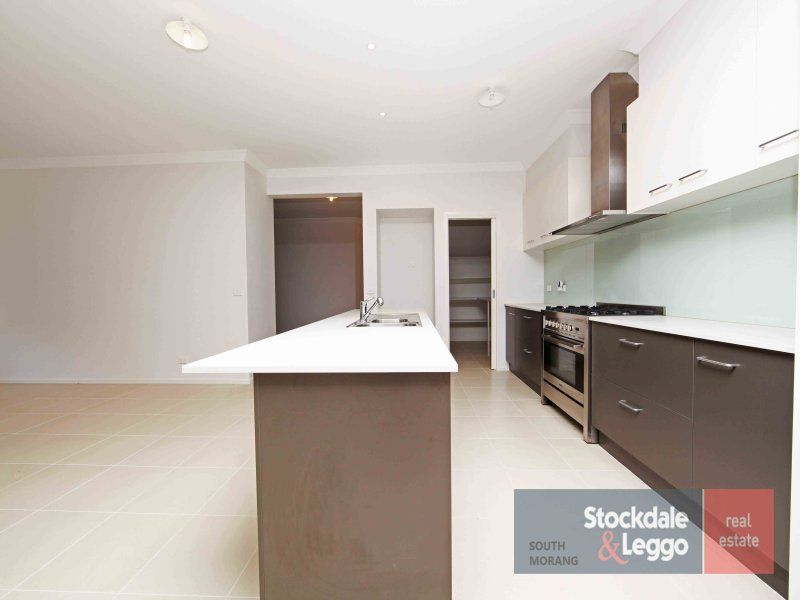 21 Leonardo Drive MERNDA, Mernda - Thumbnail 6