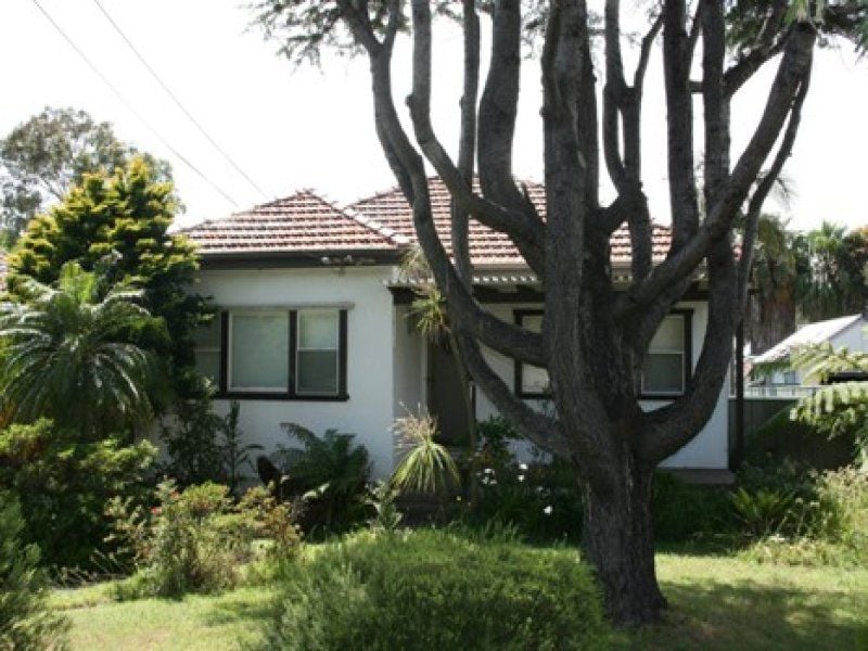 80 Crammond Boulevard, Caringbah