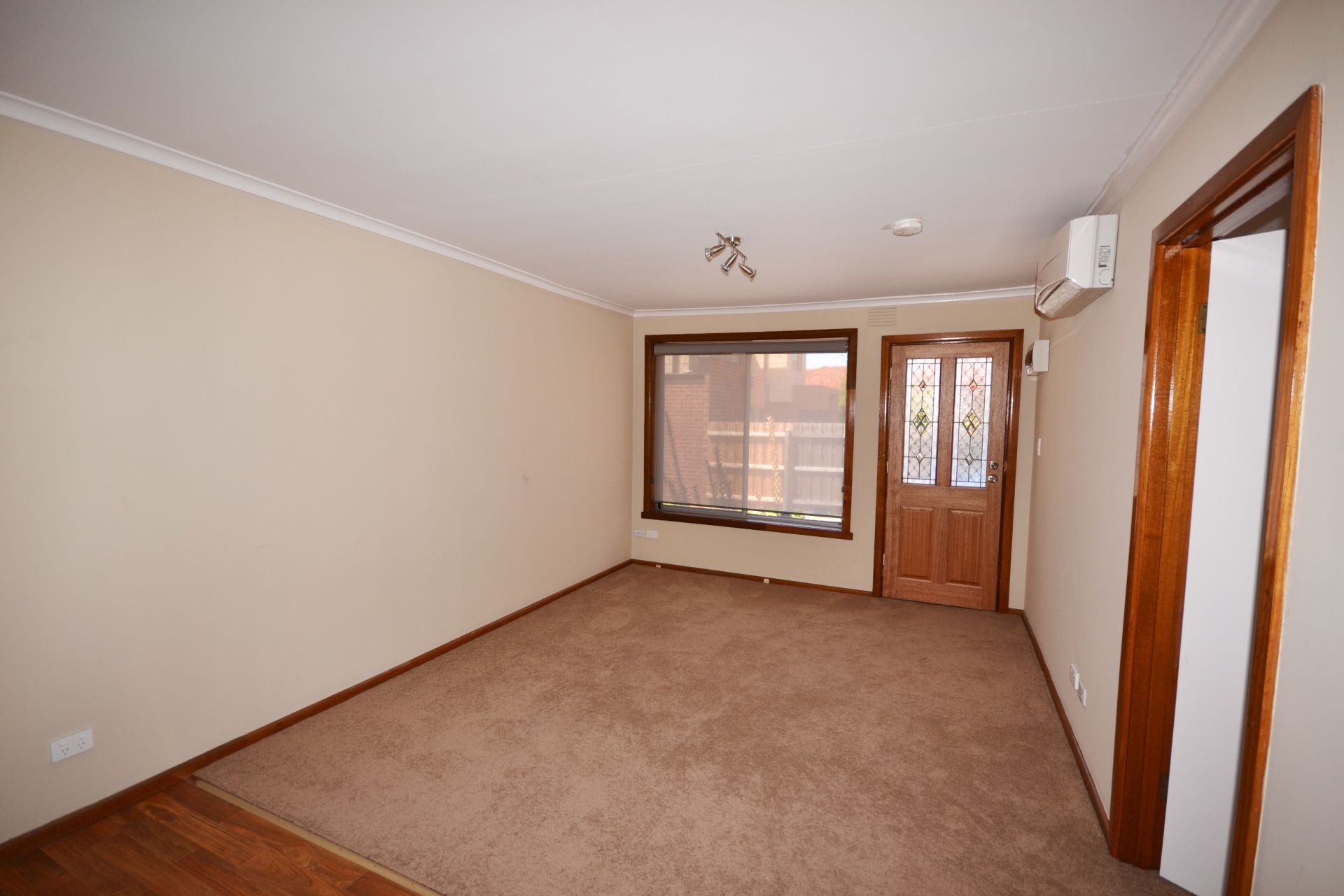 SPACIOUS ONE BEDROOM