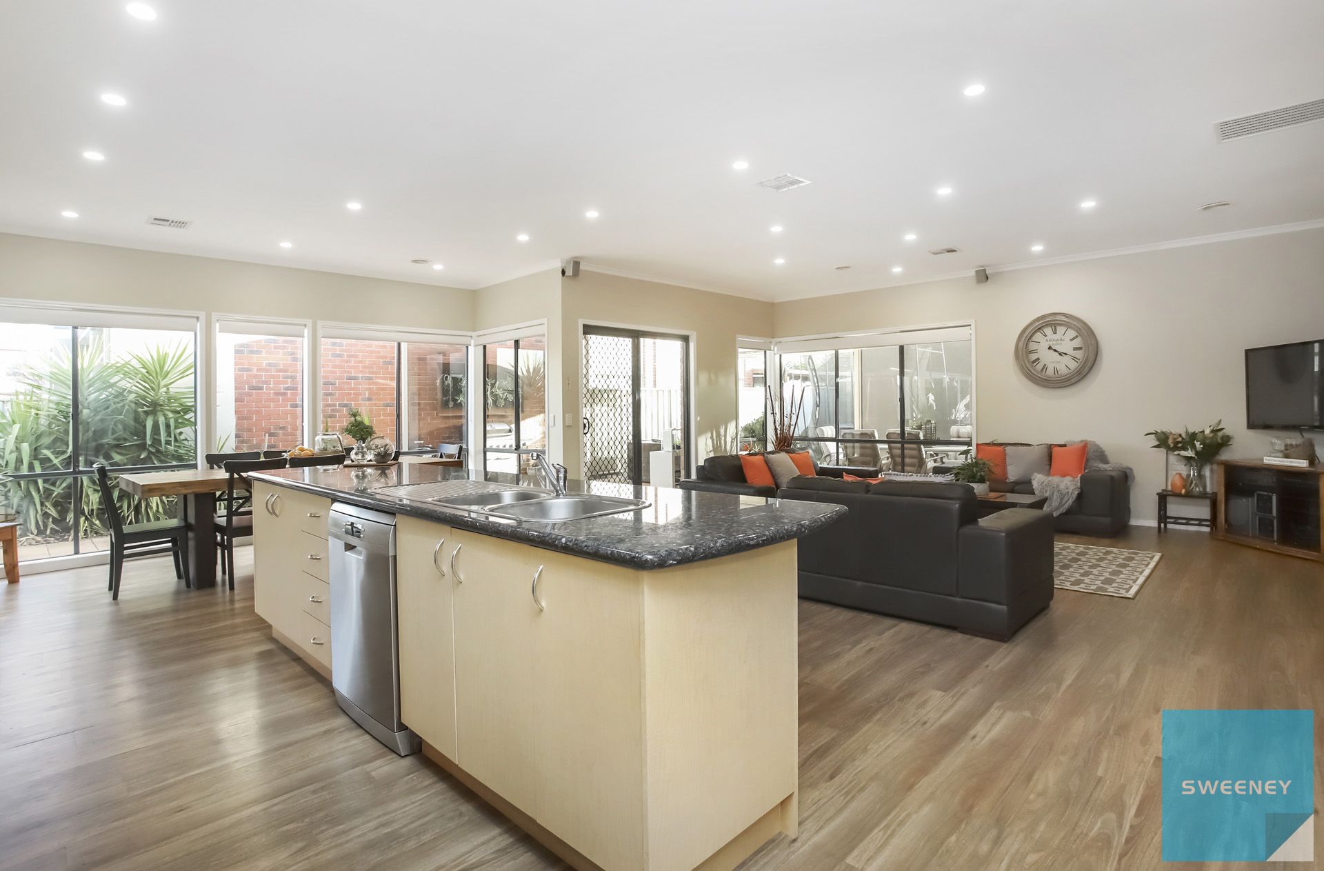 6 Kenrick Mews, Caroline Springs - Thumbnail 5