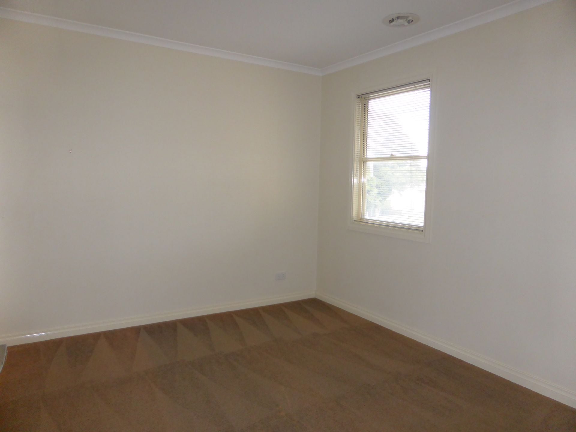 Impressively Appointed Three Bedroom Townhouse