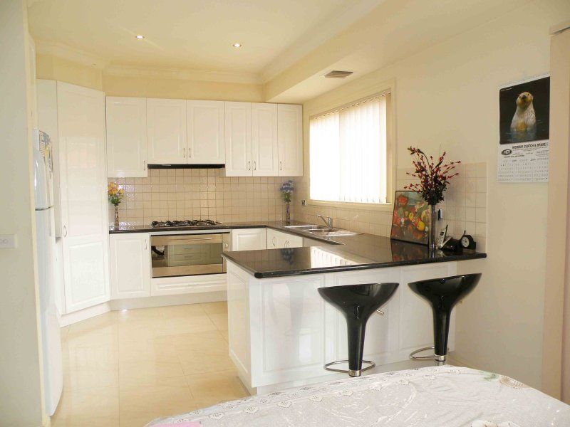165 The Lakes Boulevard SOUTH MORANG, South Morang - Thumbnail 4