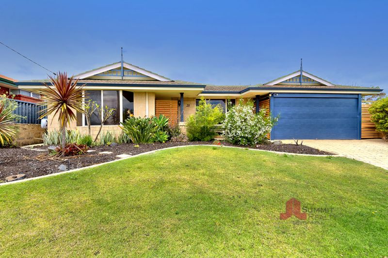 Real Estate For Sale 20 Wallaroo Way Australind , WA