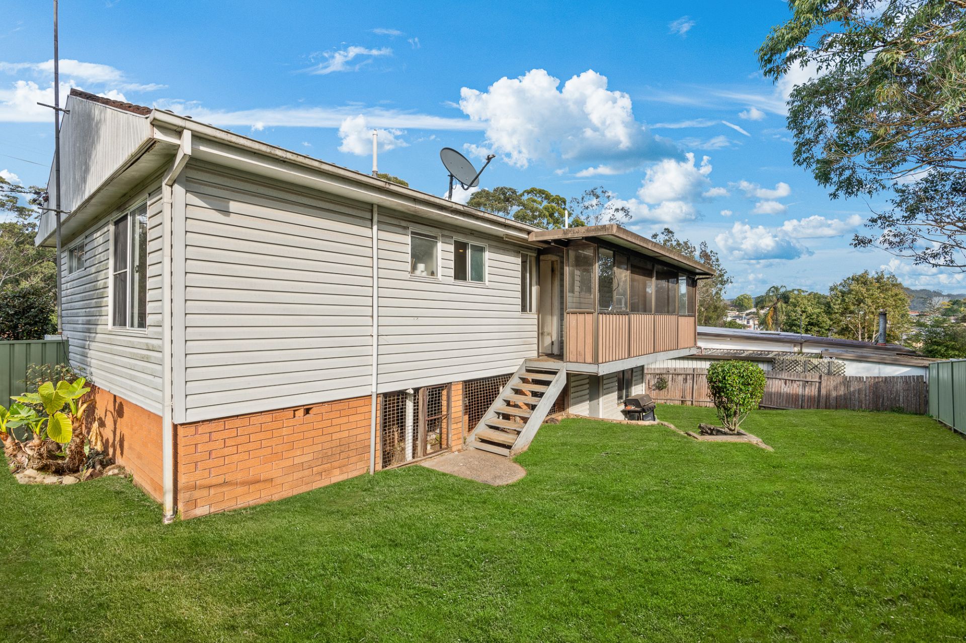 Real Estate For Sale 110 Glennie Street Wyoming , NSW