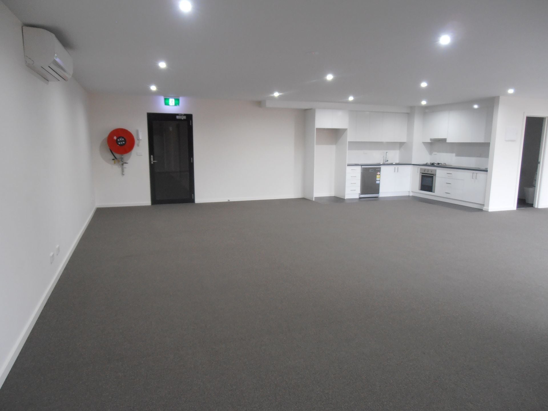 GREAT VALUE OFFICE SPACE