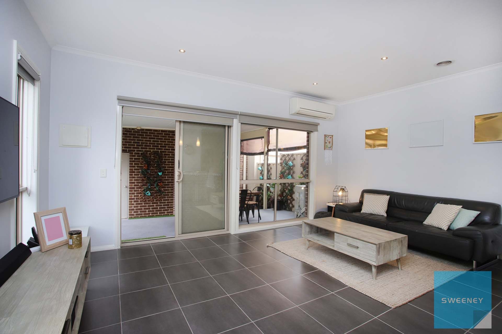 5 Landcox Way, Caroline Springs - Thumbnail 7