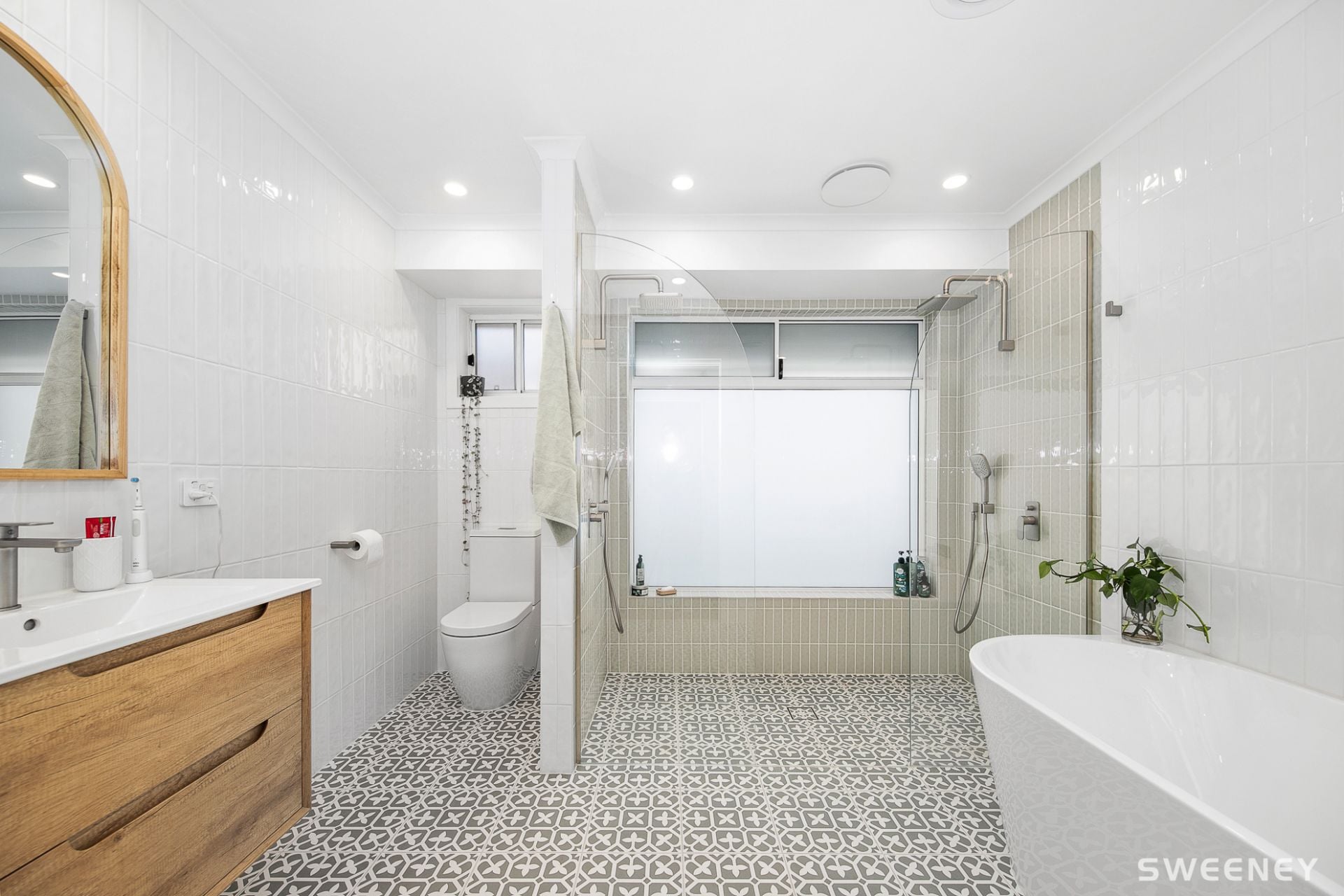 351 Queen Street, Altona Meadows - Thumbnail 4