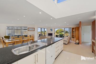 3
 
 
 
  
 
 
 2
 
 
 
  
 
 
 2
 
 
 
 
 
 
 
 32 Bluewater Crescent, Shearwater TAS 7307, Shearwater - Thumbnail 6