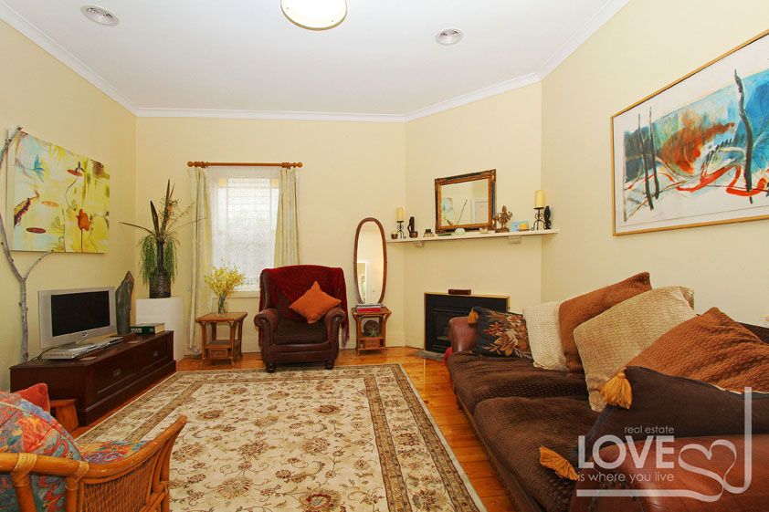 Charming Family Home - Furnished or Unfurnished, Take Your Pick!