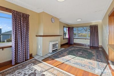3
 
 
 
  
 
 
 1
 
 
 
  
 
 
 3
 
 
 
 
 
 
 
 142 Parker Street, Devonport TAS 7310, Devonport - Thumbnail 5