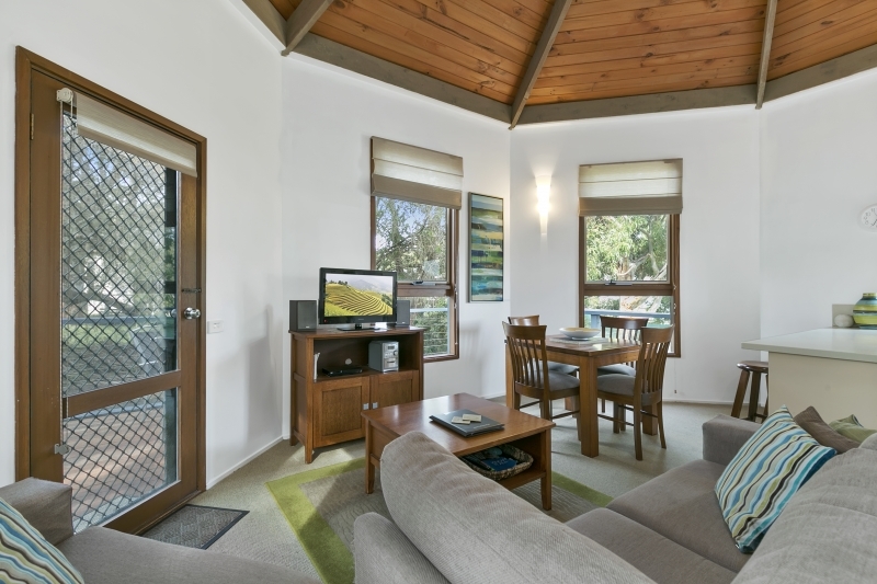 4/2-4  Barton Court, Aireys Inlet, VIC, Aireys Inlet - Thumbnail 5