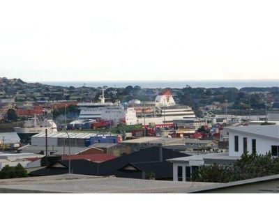 29 Marine Street, EAST DEVONPORT, East Devonport - Thumbnail 3