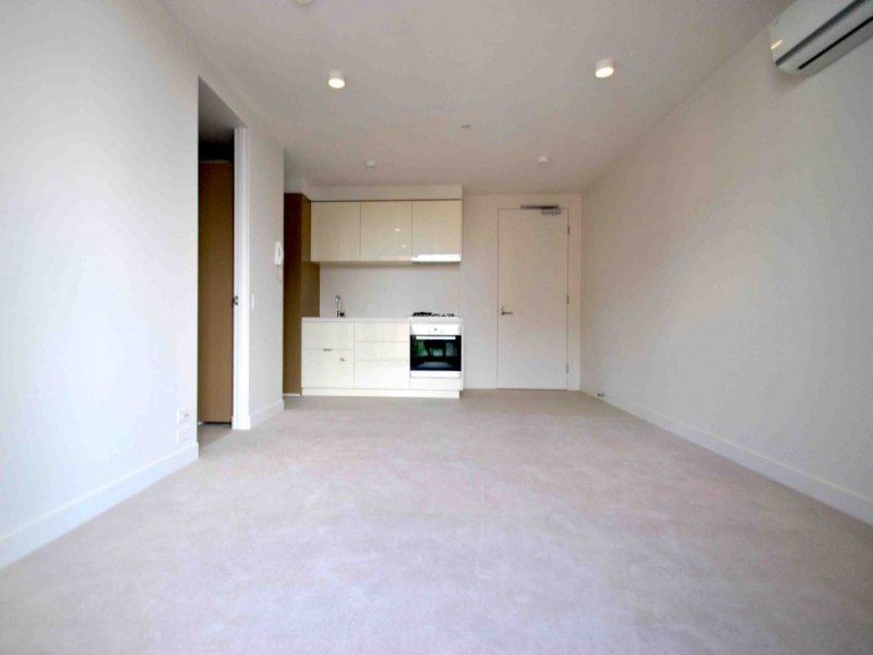 1013/33 MacKenzie Street, Melbourne - Thumbnail 5