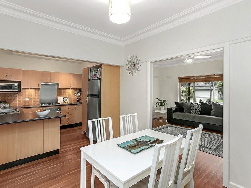 6A Harnleigh Ave