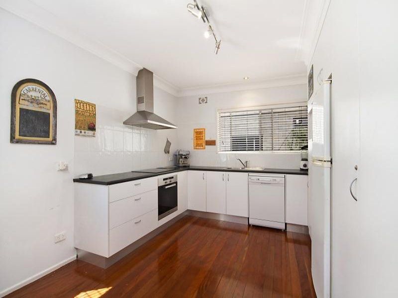 3/65 Stapylton Street COOLANGATTA QLD, Coolangatta - Thumbnail 3