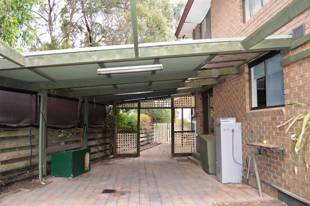 FABULOUS FIVE BEDROOM FAMILY HOME