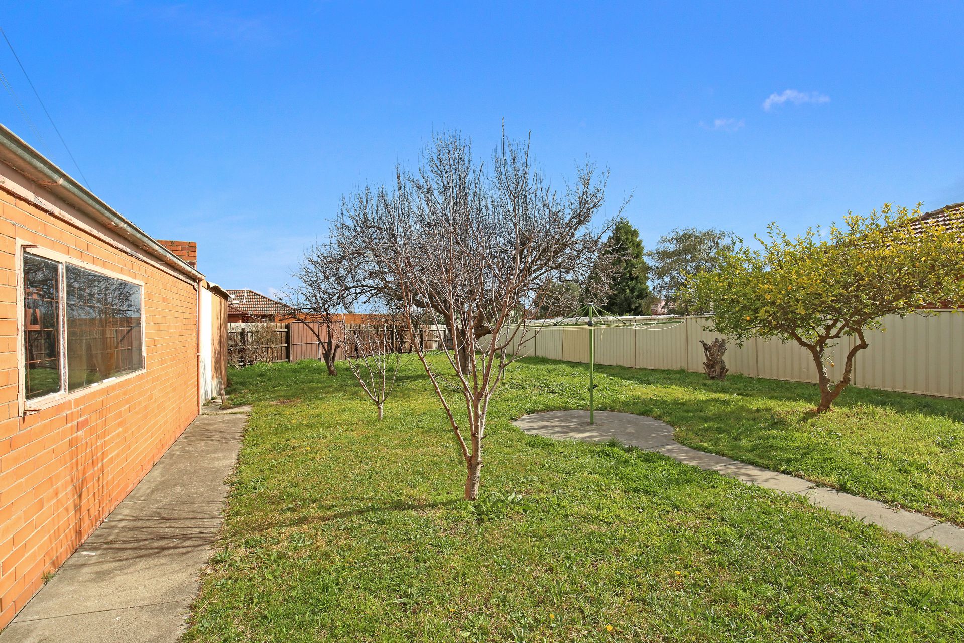 SEMI-RENOVATED DELIGHT!