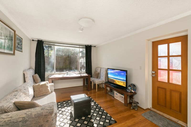 Remarkable position and size to suit all