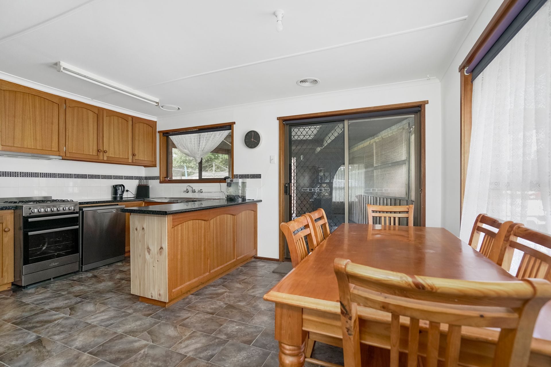 47 Edwards Street Sebastopol VIC, Sebastopol - Thumbnail 5