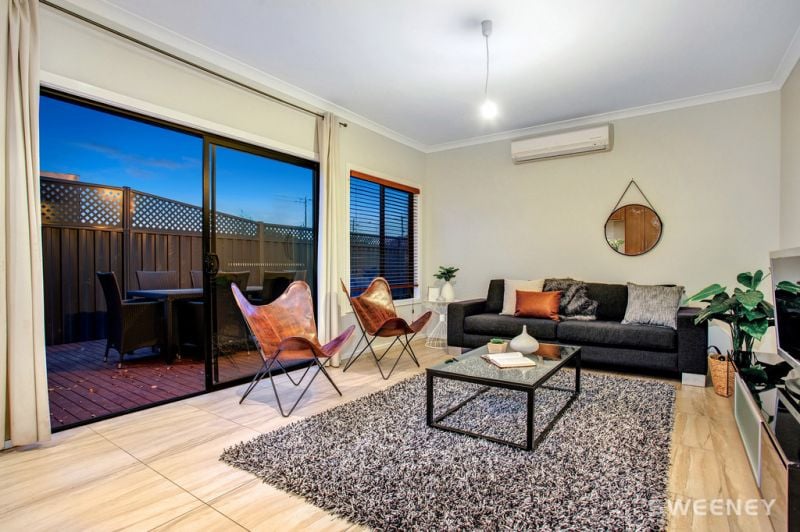 1/1 Edward Avenue, Altona North - Thumbnail 2