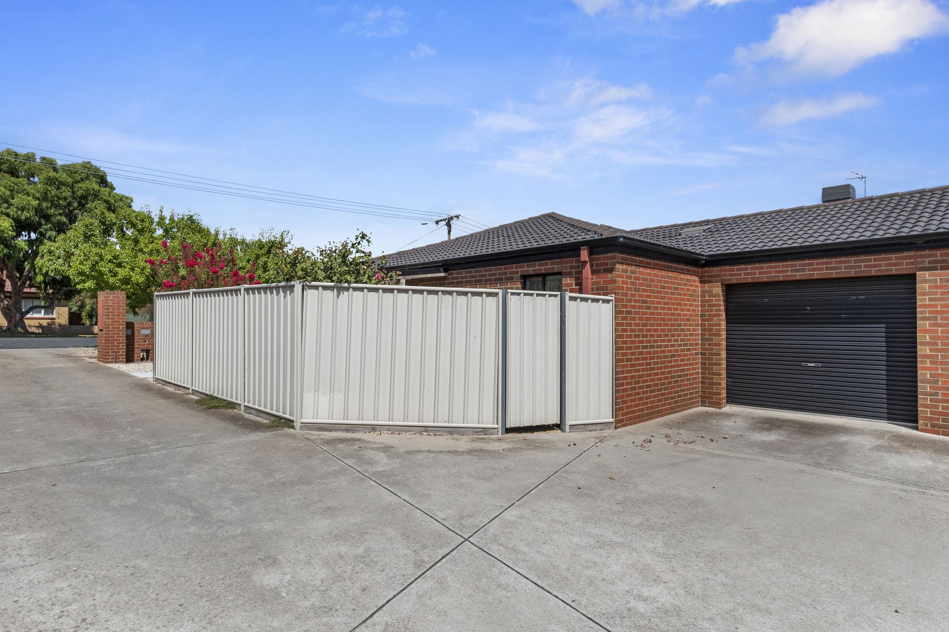 1/15 Nish Street, Flora Hill Bendigo Ballarat Real Estate Pty Ltd