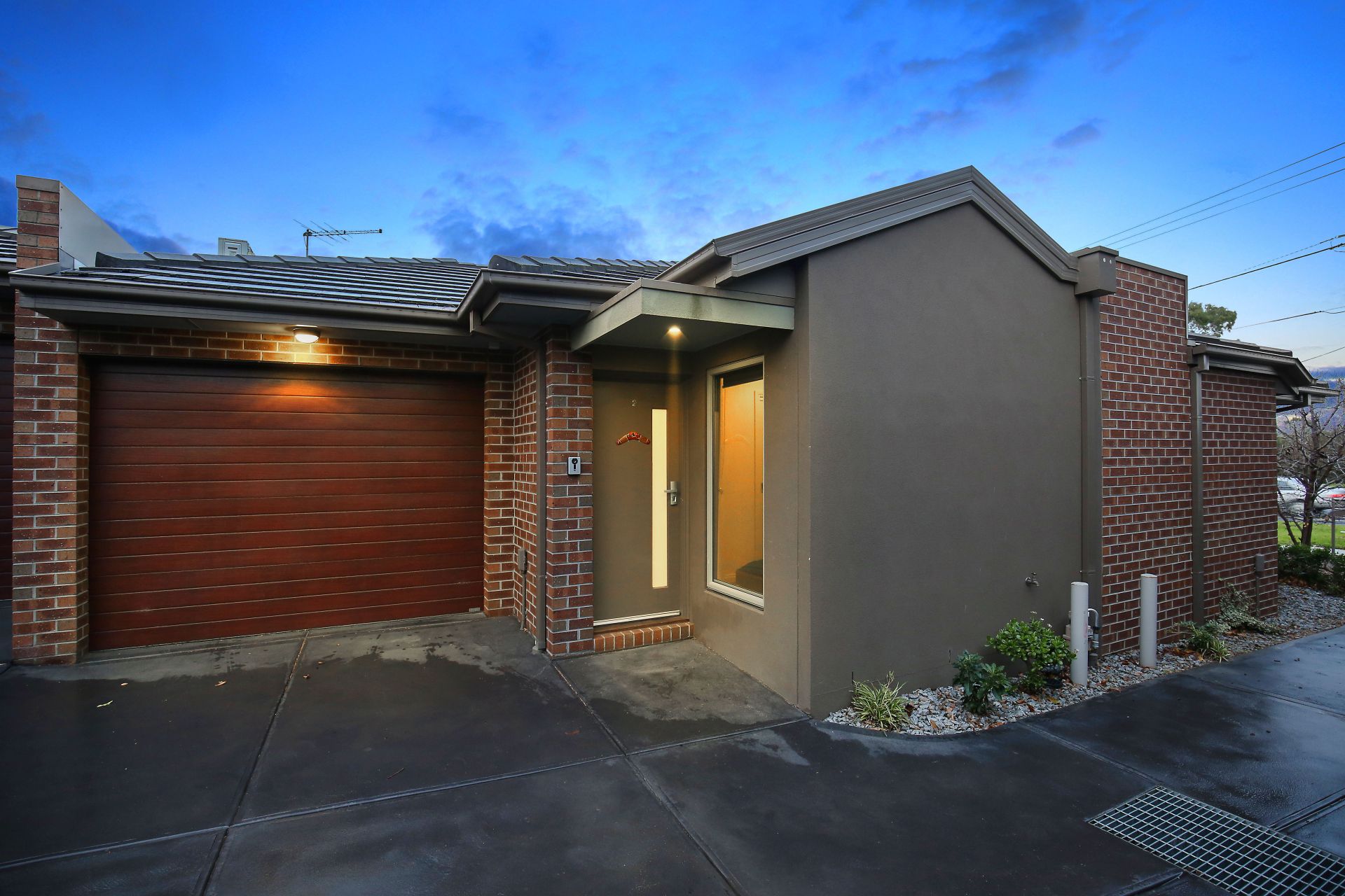 AFFORDABLE MODERN UNIT IN PRIME LOCATION