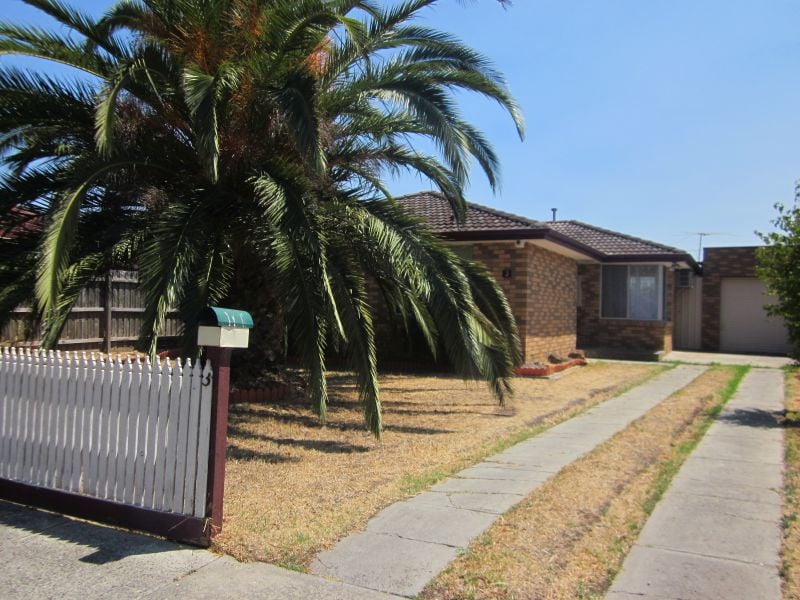 3 Maywood Drive, Epping