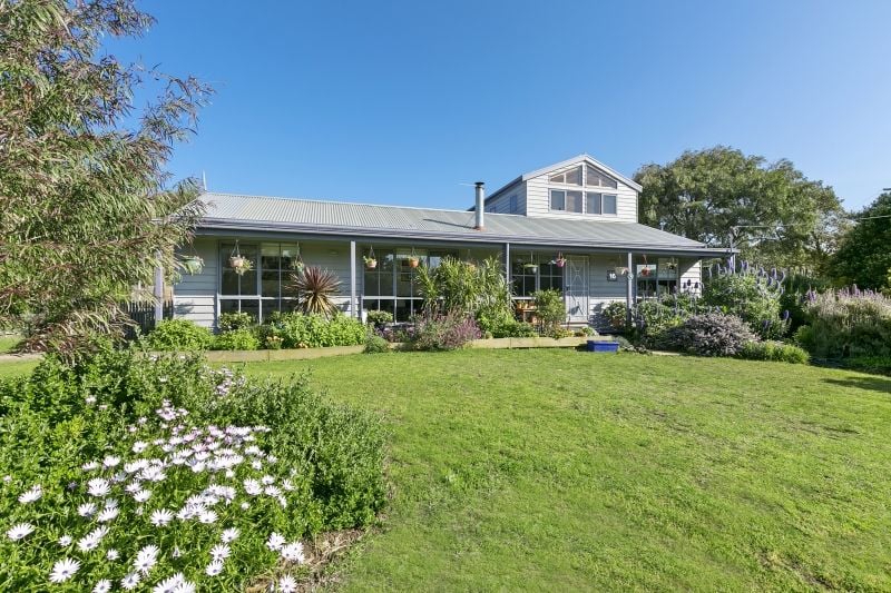 16 Painkalac Court, Aireys Inlet - Thumbnail 2